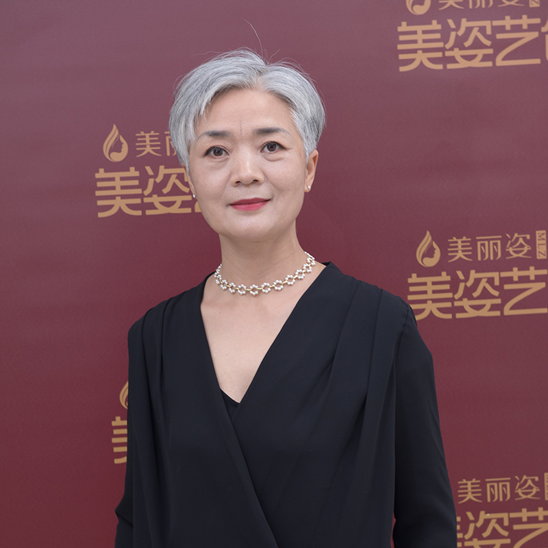植发还是假发？一篇告诉你如何选择(图1)